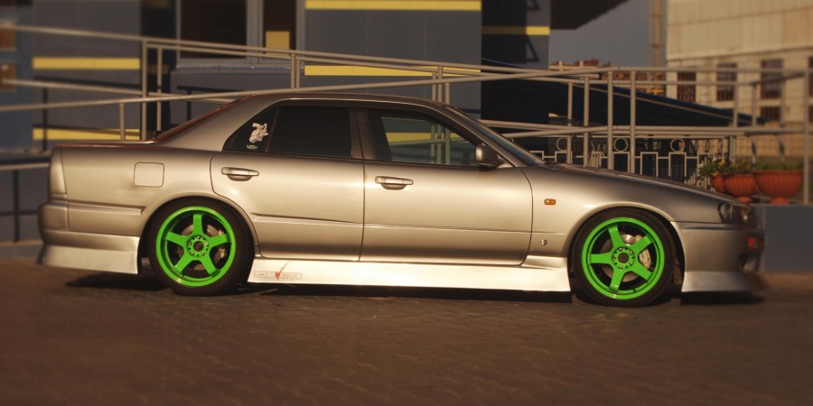 Nissan Skyline R34 rines M2 Hanbai DT-05 18″ 9J ET20 225/40 10J ET30 245/40