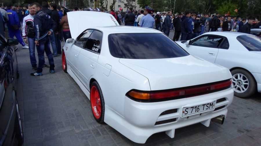Toyota Mark II 90 rines SSR Agle Strusse 18″ 8.5J ET38