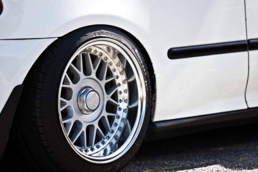 Honda Civic EG/EH/EJ rines WRD Chevlon DE Mesh 15″ 8.5J ET7 195/45