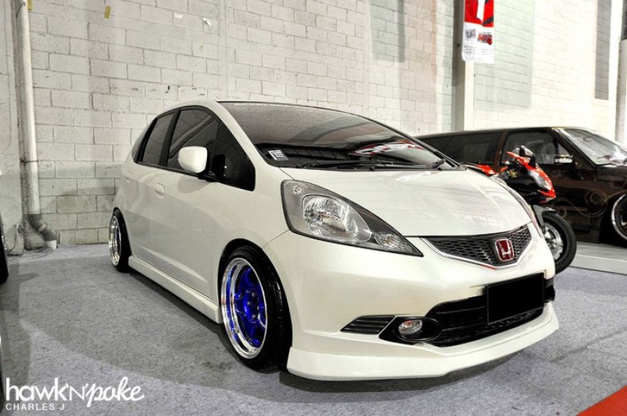 Honda Fit 2 generation rines Work Meister S1 2P 16″ 8.5J ET35 195/45 9.5J ET26 205/45
