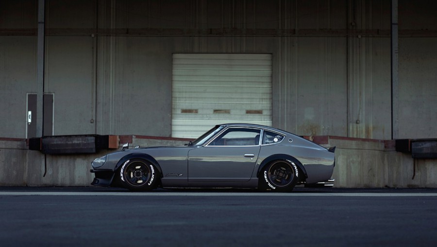Datsun 280Z rines Rotiform RB1 15″ 10J