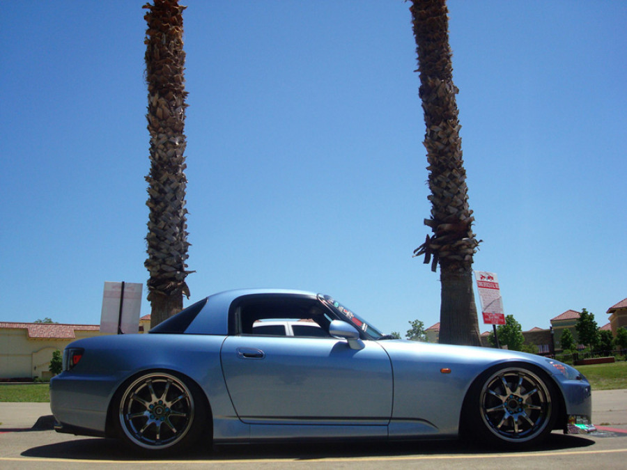 Honda S2000 rines Work Emotion XD9 18″ 9J ET38 225/40 10J 245/35