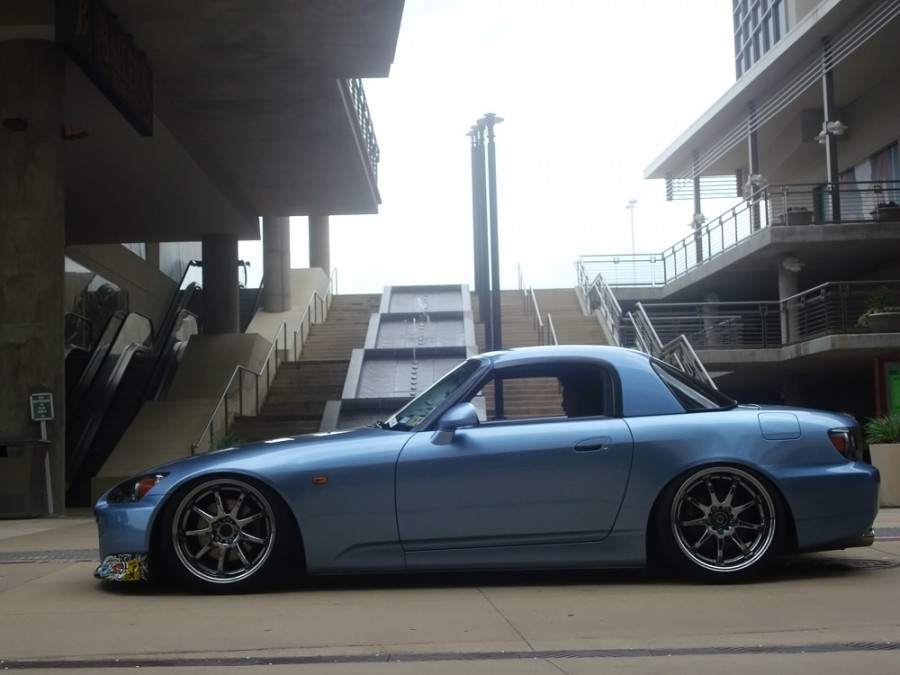 Honda S2000 rines Work Emotion XD9 18″ 9J ET38 225/40 10J 245/35
