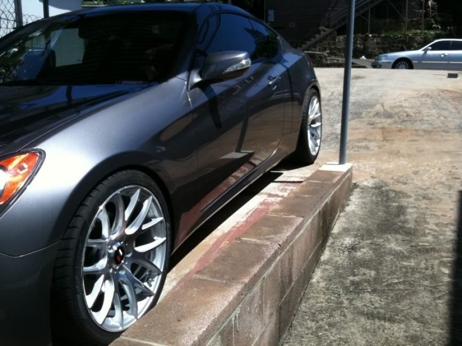 Hyundai Genesis Coupe rines Miro Type 111 19″ 8.5J ET15 245/35 9.5J ET20 275/35