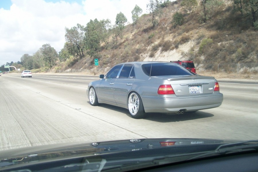 Infiniti Q45 rines SSR Veilside Andrew Golt 19″ 9J ET11 225/35 11J ET24 255/40