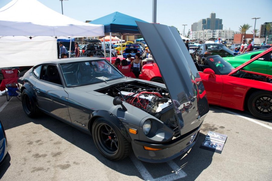 Datsun 240Z rines Watanabe RS 16″ 9J ET-13 245/45 9.5J ET-19