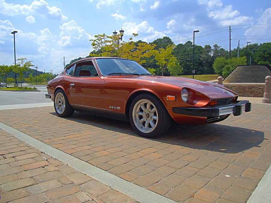 Datsun 280Z rines Panasport Street 16″ 7J 205/50