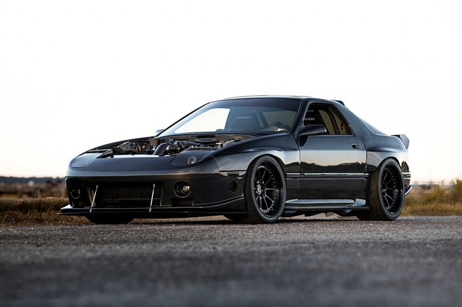 Mazda RX-7 FC rines BC Forged LE10 18″ 10.5J 285/30 12J 315/30