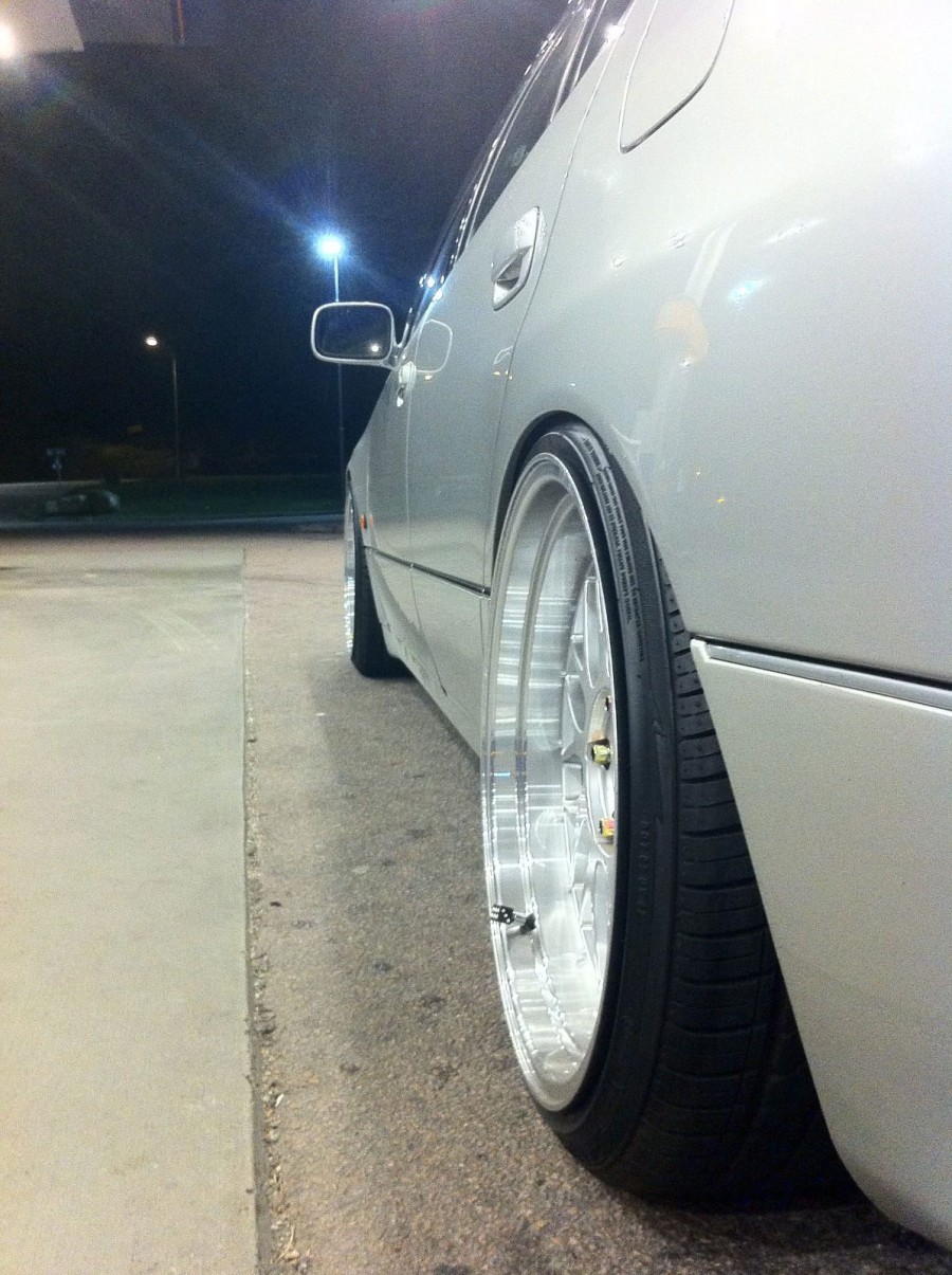 Lexus GS S160 rines Varrstoen ES 1.1.2 19″ 9.5J ET22 235/35 10.5J 245/35