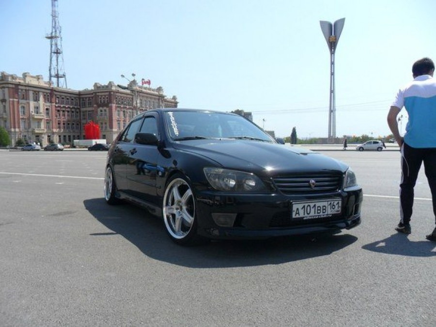 Lexus IS rines Rays Volk Racing GT-C Face1 18″ 8J ET30 215/40 9J 225/40