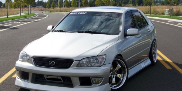 Lexus IS