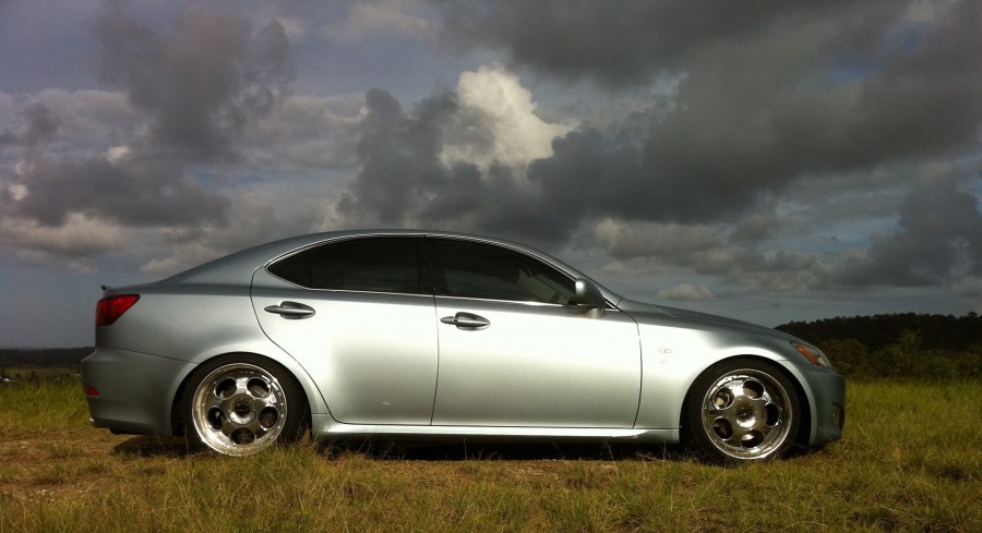 Lexus IS rines SSR Vienna Shalk 18″ 9J ET24 215/40 10J 235/40