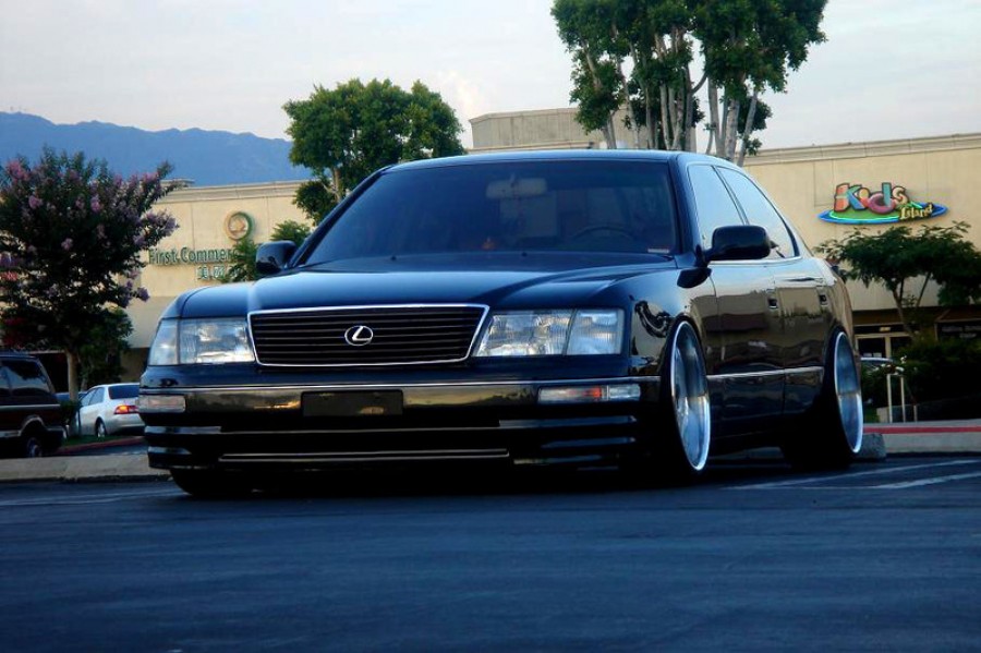 Lexus LS LS 400, XF20 rines SSR Vienna Dish 19″ 9J ET37 215/35 10.5J ET6 245/35