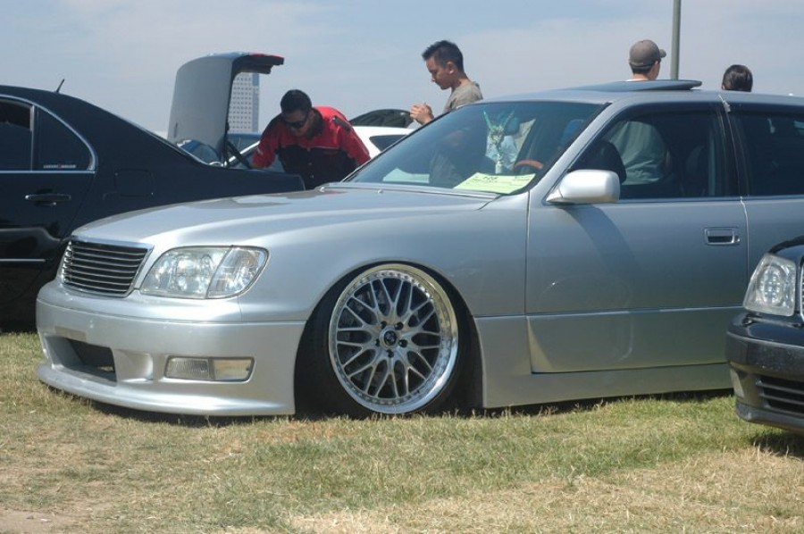 Lexus LS LS 400, XF20 rines Work Rezax 2 20″ 8.5J ET30 225/30 10J ET25 255/35