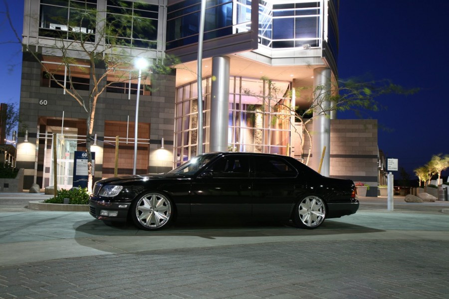 Lexus LS LS 400, XF20 rines Work Varianza D3S 20″ 9J ET38 235/30 10J ET45 245/30