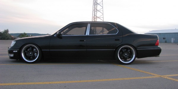Lexus LS