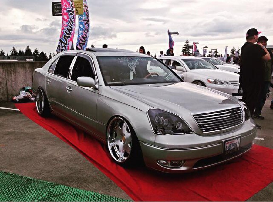 Lexus LS LS 430, XF30 rines Avant Garde F260 19″ 10J ET9 235/35 11J 255/35
