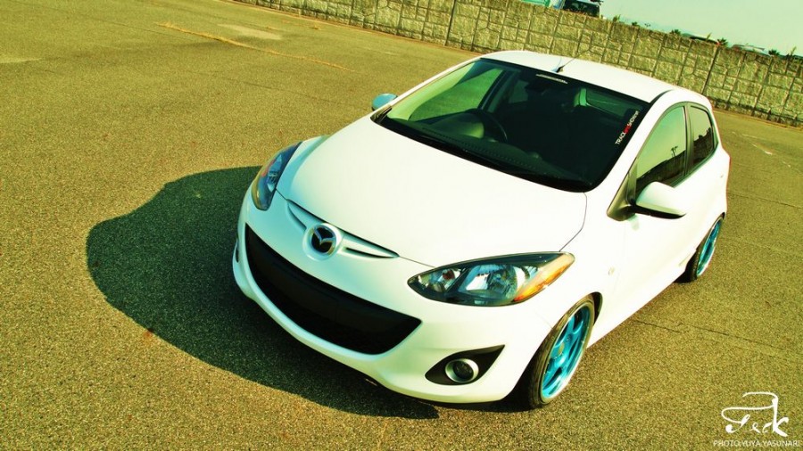 Mazda Mazda2 rines Jline 5RL2 17″ 8J ET38 195/40 ET28