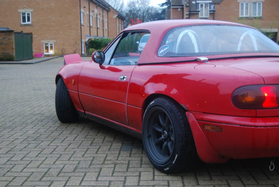 Mazda MX-5 Miata rines Rota RKR 15″ 8J ET10 195/50