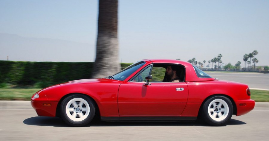 Mazda MX-5 Miata rines V2 Competition  13″ 8J ET20 215/50