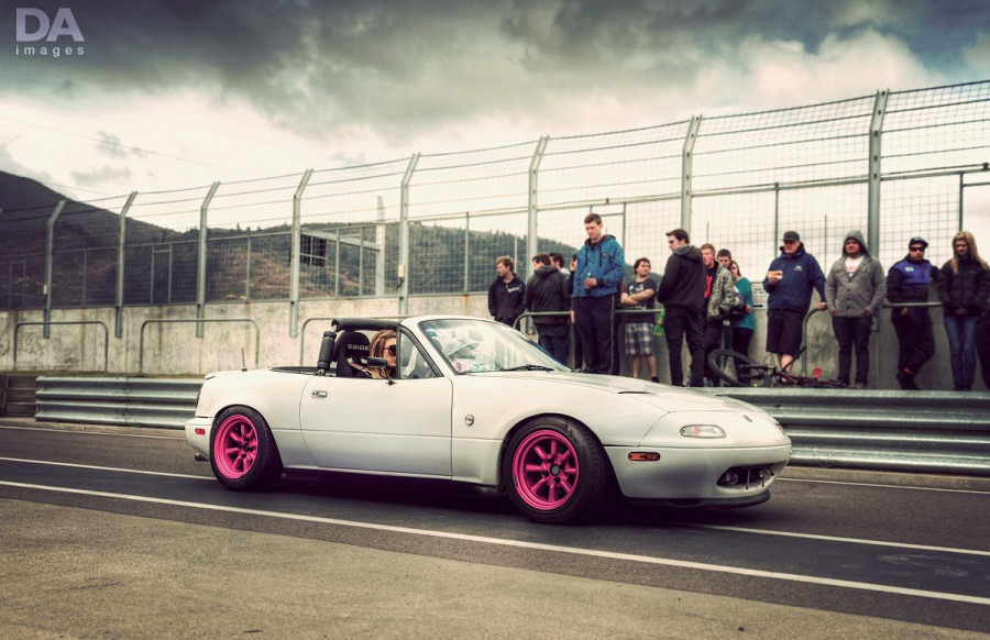 Mazda MX-5 Miata NA rines Watanabe RS 14″ 7.5J ET-3 185/55