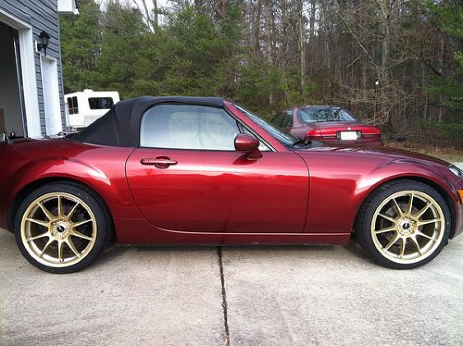 Mazda MX-5 Miata rines Konig Wheels Milligram 18″ 8.5J ET45 235/35