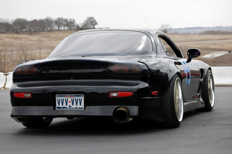Mazda RX-7 FD rines SSR D5R 18″ 9J 225/40 10.5J ET-26 265/35