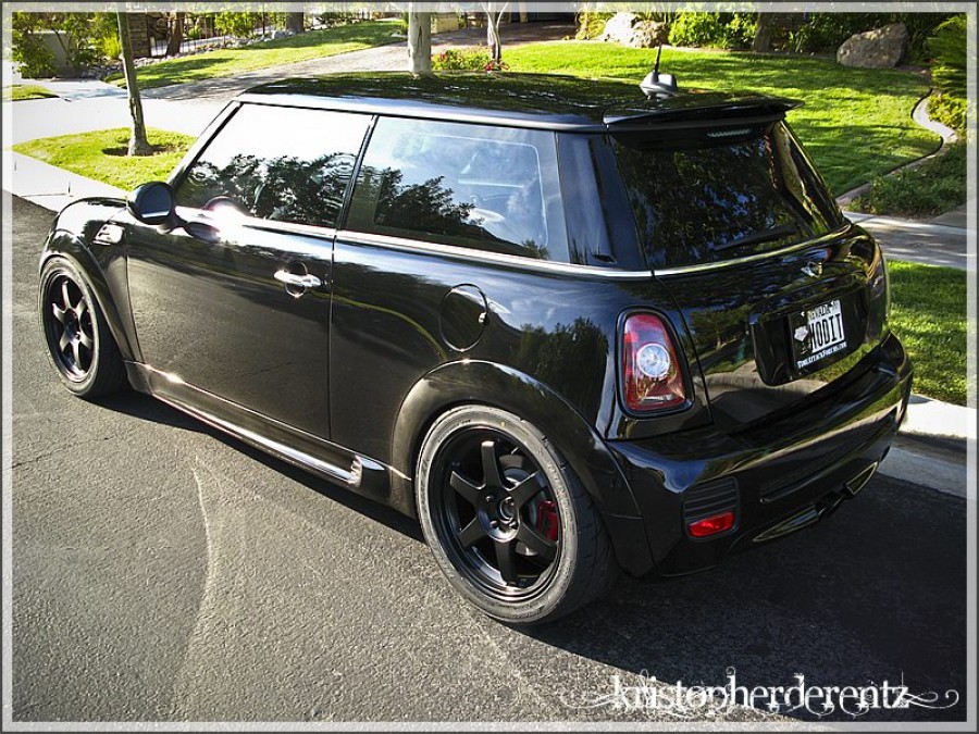 Mini Cooper S rines Rays Volk Racing TE37 17″ 7.5J ET40 225/45