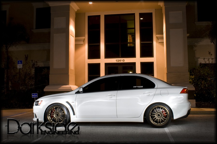 Mitsubishi Lancer Evolution X rines Rays Volk Racing RE30 18″ 10.5J ET18 275/35
