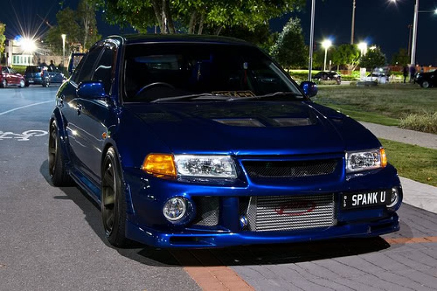 Mitsubishi Lancer Evolution VI rines Rota Grid 18″ 9.5J ET20 235/40