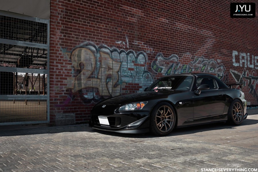 Honda S2000 rines Advan Yokohama RZ 17″ 8.5J 225/45 9.5J 255/40