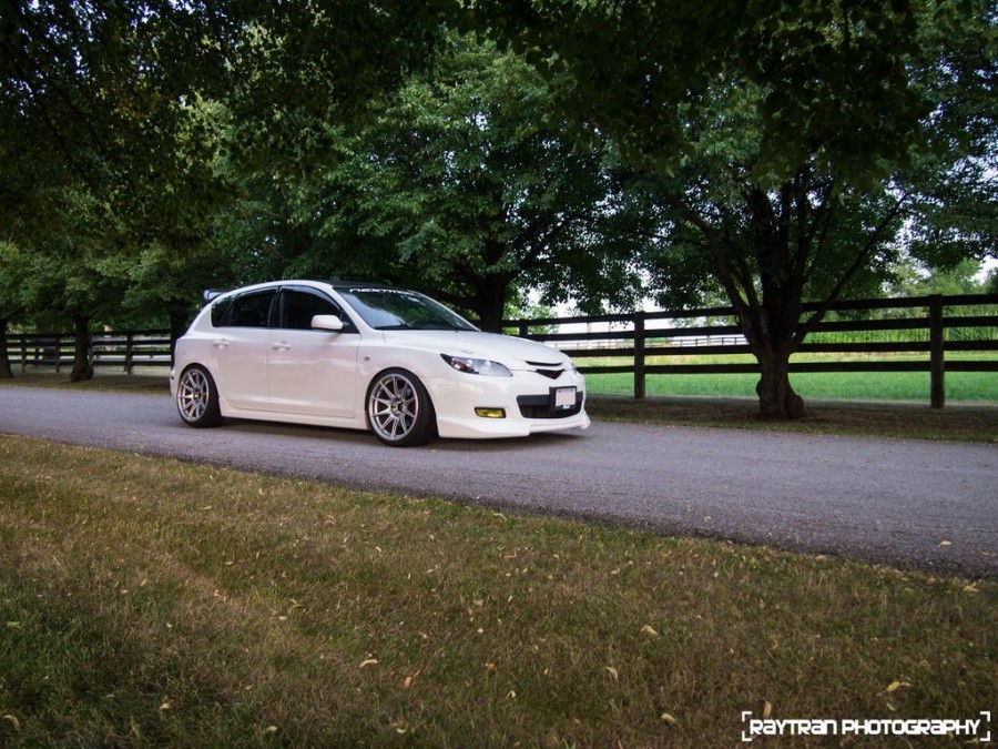 Mazda 3 1 generation rines XXR 527 18″ 8.5J ET20 215/40