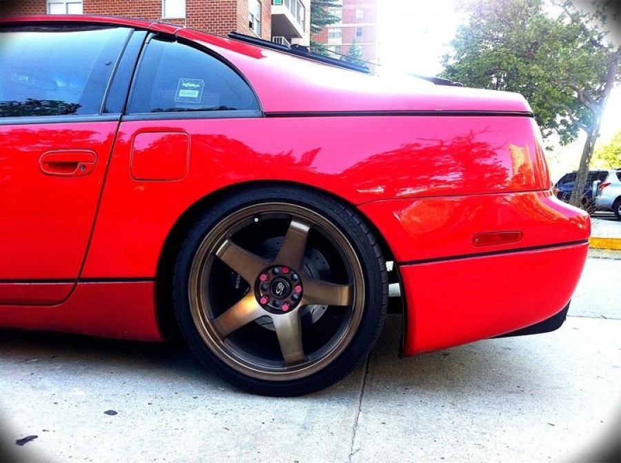 Nissan 300ZX rines Rota P45R 18″ 9.5J ET20 225/40