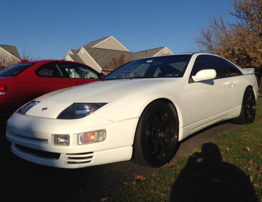 Nissan 300ZX rines Rota Grid 18″ 9.5J ET20 235/35 235/45
