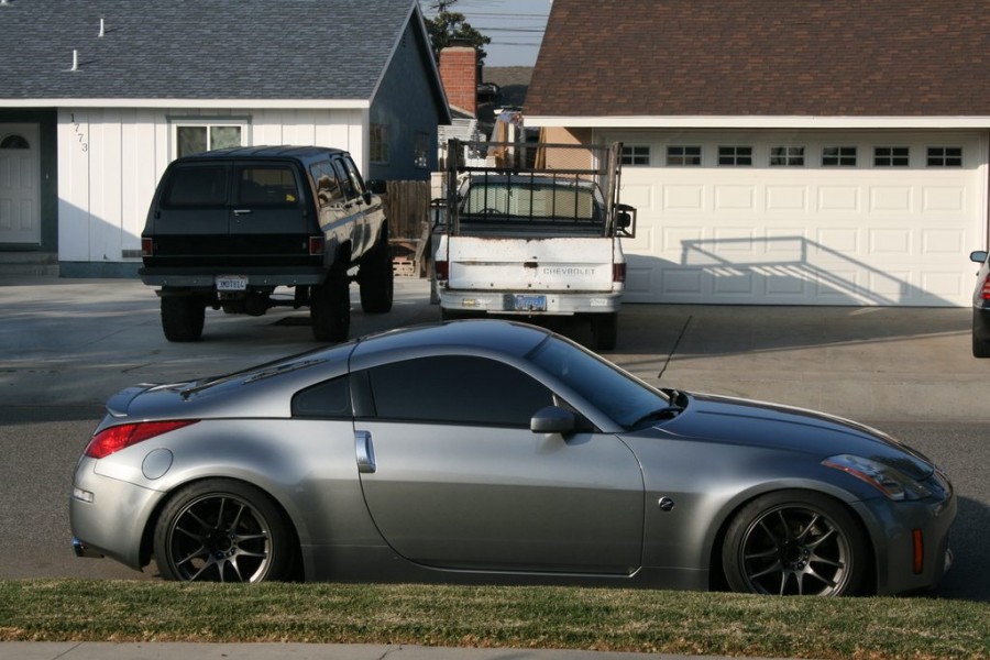 Nissan 350Z rines Work Emotion CR KAI 18″ 9.5J ET12 245/40