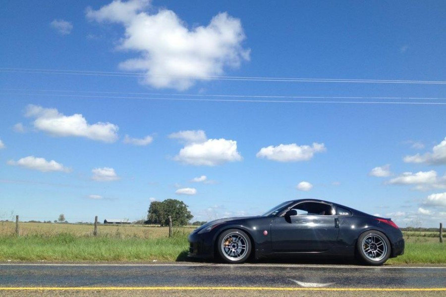 Nissan 350Z rines Enkei RPF1 18″ 9.5J ET15 245/35 10.5J 285/40