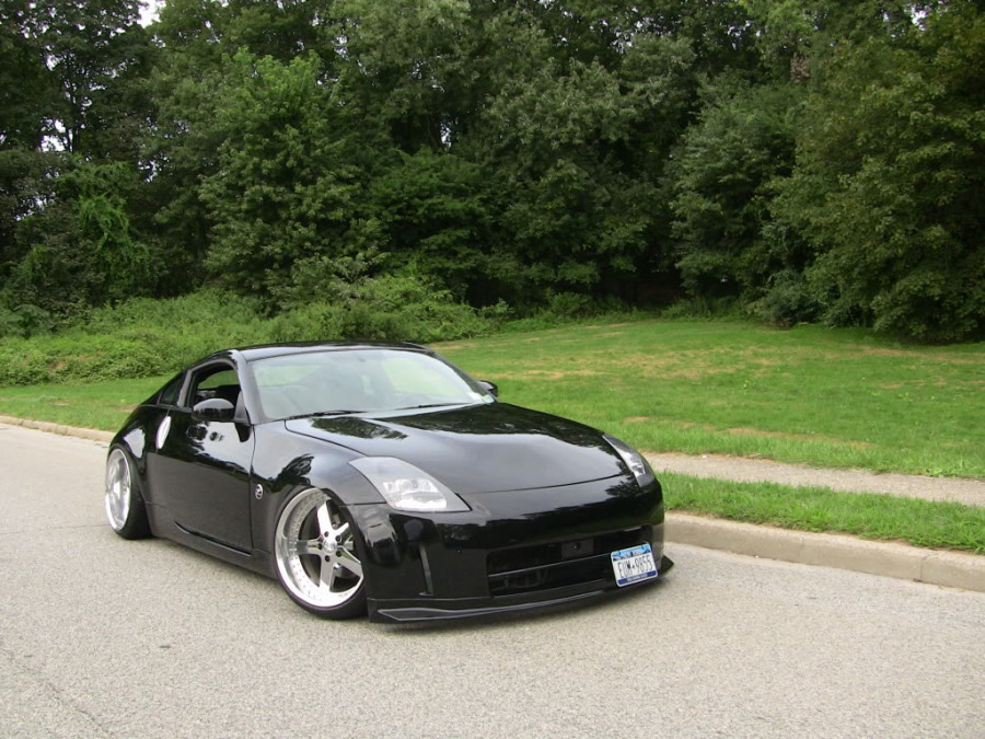 Nissan 350Z rines Work Equip 05 19″ 10J ET20 235/35 11J ET-5 255/35