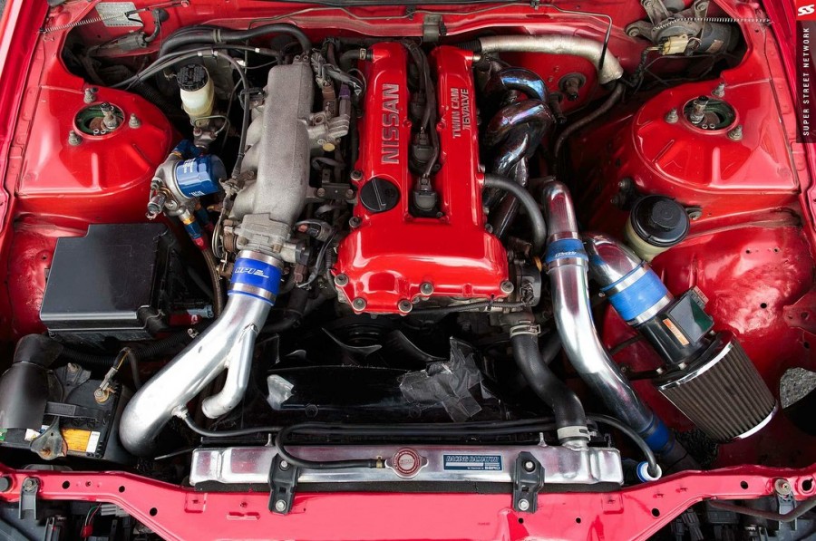Nissan Silvia S15 rines Work VS-KF 18″