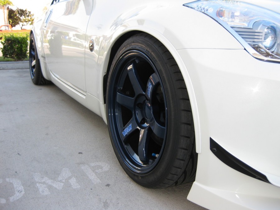Nissan 350Z rines Rays Volk Racing TE37 18″ 9.5J ET12 265/35 10.5J ET15 285/35