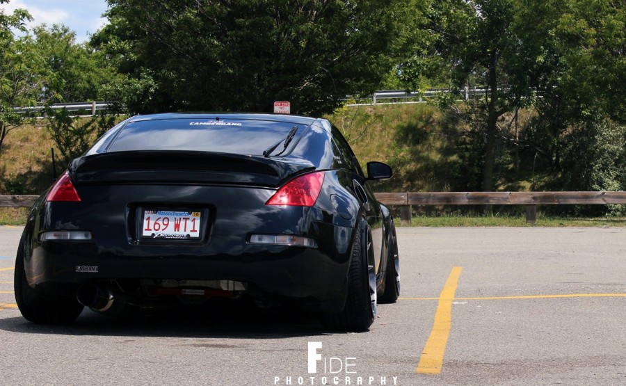 Nissan 350Z rines Zedd CC10 19″ 9.5J ET-19 235/35 11J ET-16 245/35