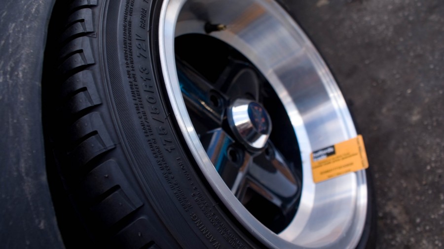 Nissan March/Micra K10 rines Revolution 13″ 7J ET-7 175/50
