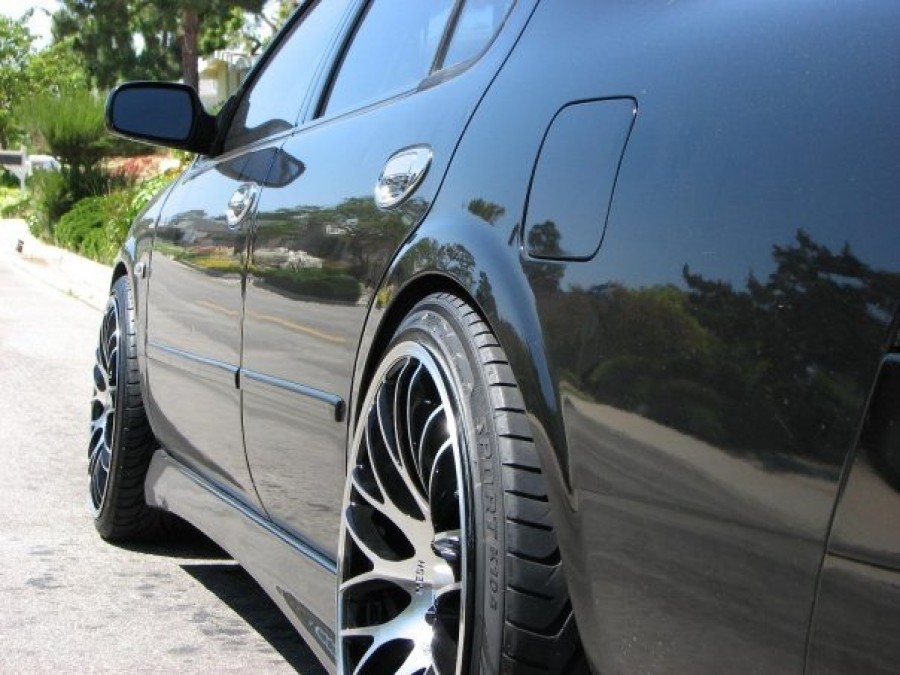 Nissan Maxima A32 rines Tenzo Type M 18″ 8.5J ET17 215/35 10J ET22 245/35