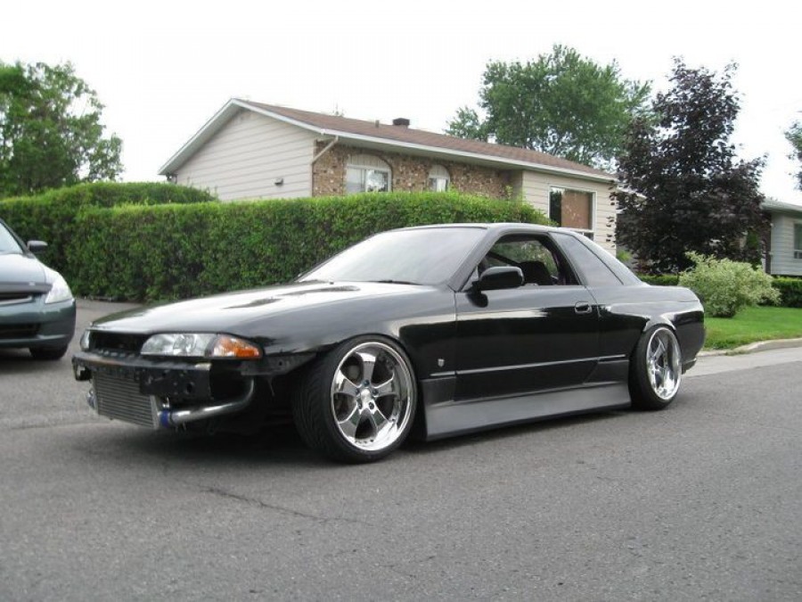 Nissan Skyline R32 roues Stinger  R18 9J ET23 215/40 10J ET-1 225/40 coupe 