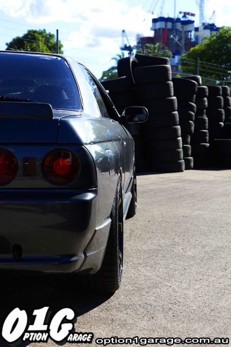 Nissan Skyline R32 roues Rota Grid R18 8.5J ET25 225/40 9.5J ET35 245/40 coupe 