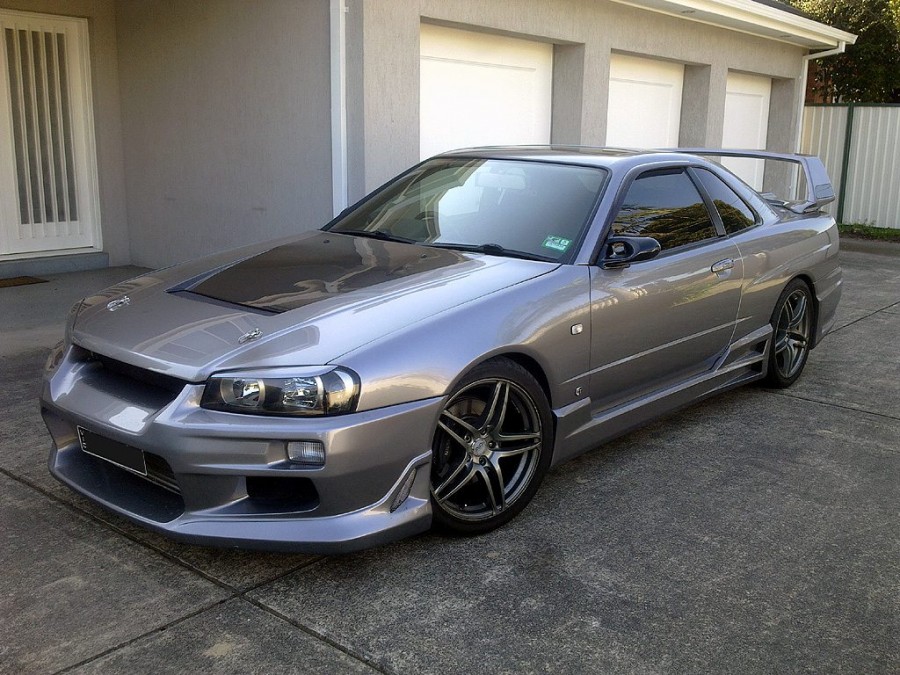 Nissan Skyline R34 roues AVS Model 5 R18 8J ET30 235/40 9J ET35 265/35 coupe 