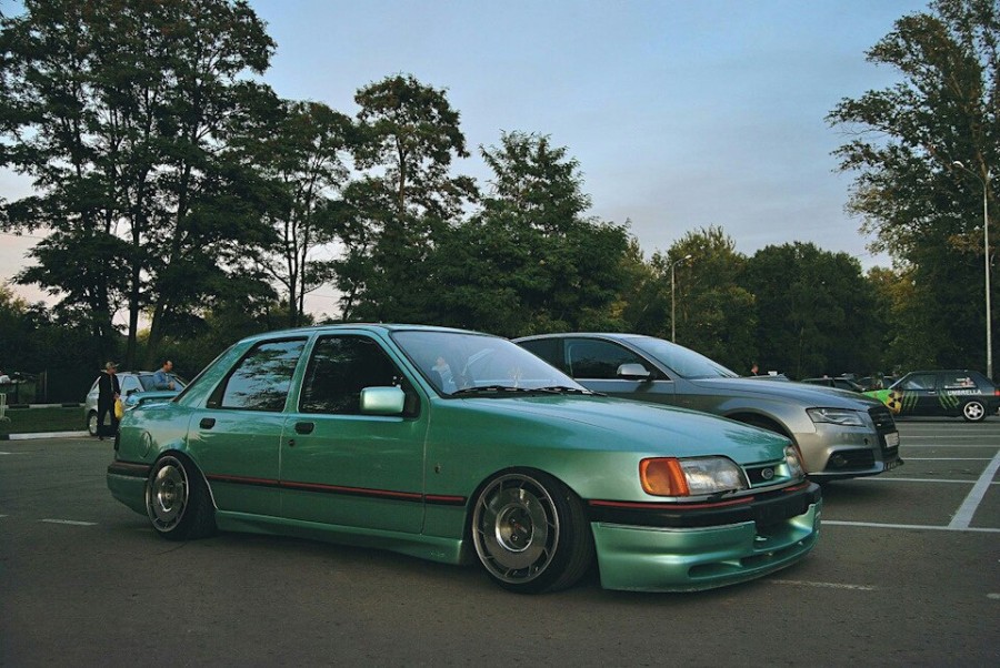 Ford Sierra Mk II roues Enkei Salad Shooters R16 9.5J ET38