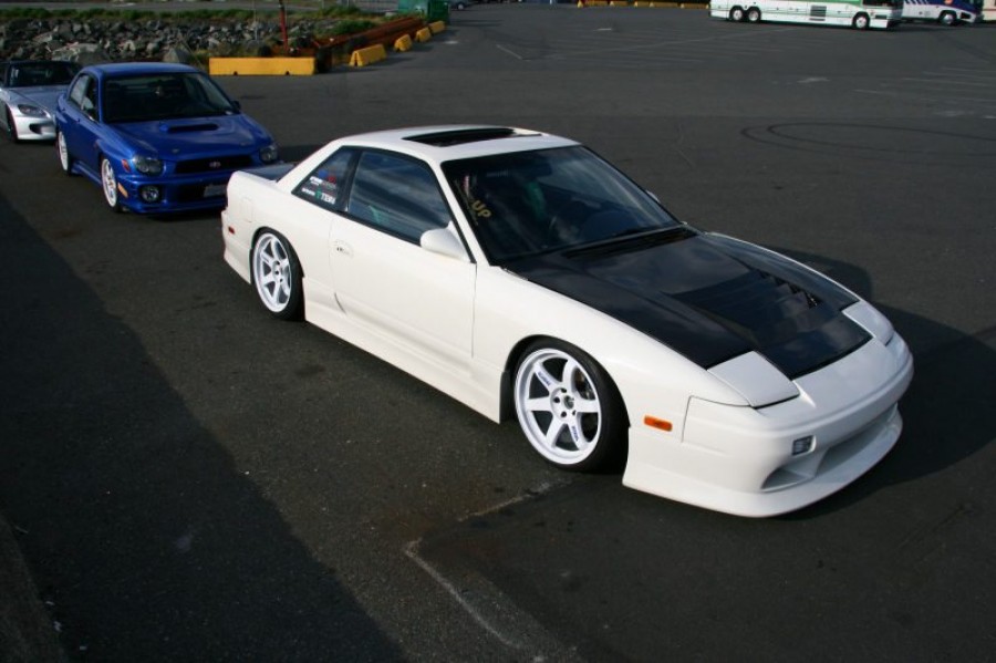 Nissan 180SX/200SX/240SX S13 roues Rays Volk Racing TE37 R18 9.5J ET12 225/35