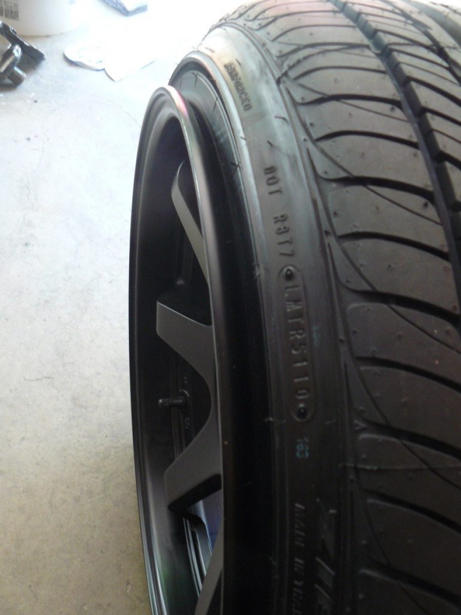 Nissan Silvia S13 roues Varrstoen ES 2.2.1 R18 9.5J ET12 215/40 10.5J 225/40
