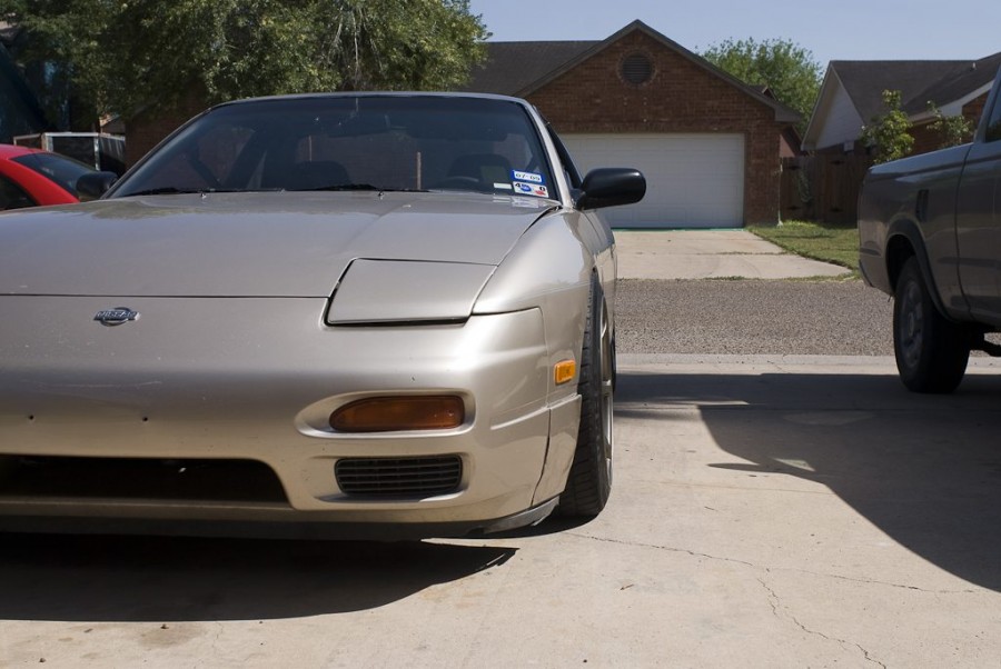 Nissan Silvia S13 roues R17 9.5J ET15 235/40 R18