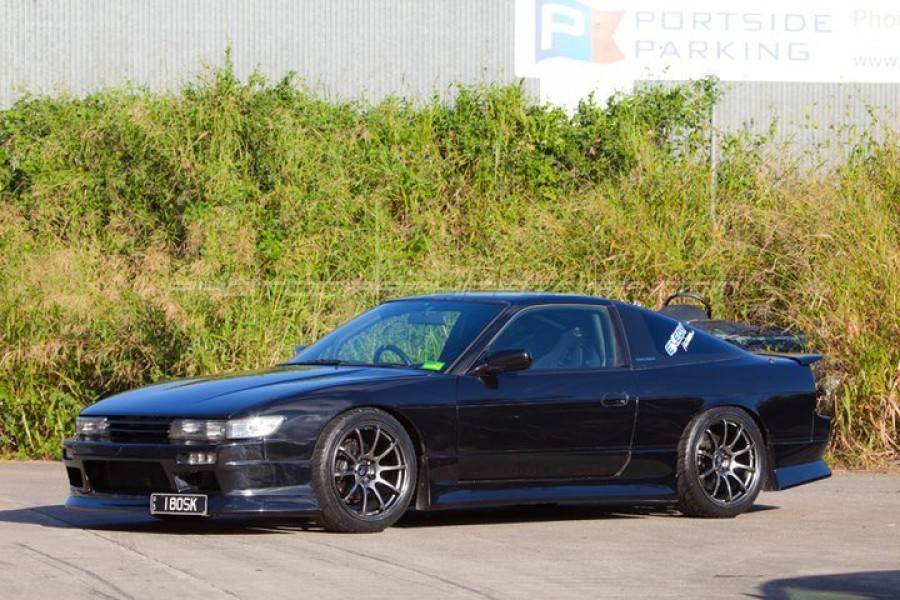 Nissan 180SX/200SX/240SX S13 roues Rota G-force R18 9J ET27 235/40